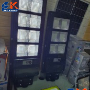 ĐÈN NLMT LIỀN THỂ 120W.150W 180W HÀNG CỰC HOT CHIÊU SÁNG NÔNG THÔN,ĐƯỜNG,TRƯỜNG TRẠM,SÂN NHÀ