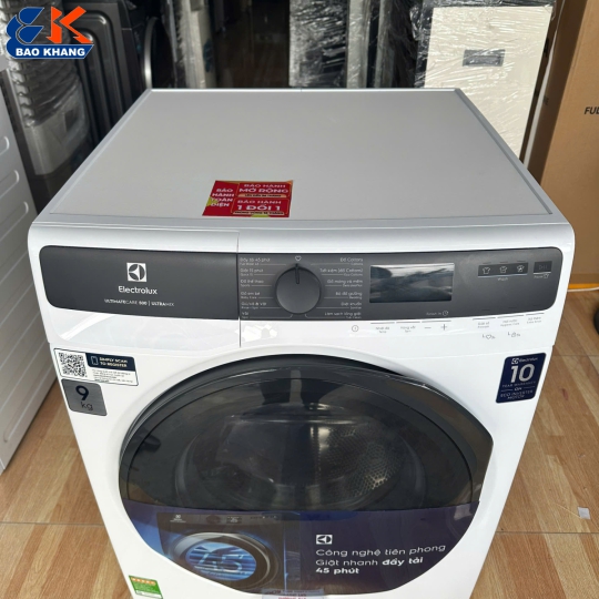 MÁY GIẶT ELECTROLUX ULTIMATECARE 500 INVERTER 9KG