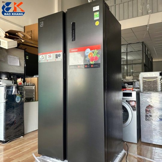 TỦ LẠNH TOSHIBA INVERTER 555 LÍT 